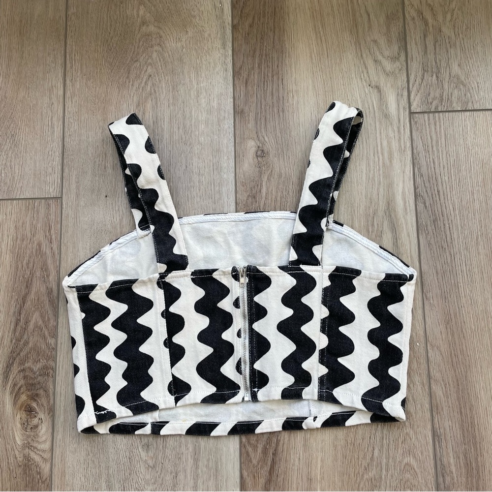 Patterned Denim Top - Picture 2 of 4